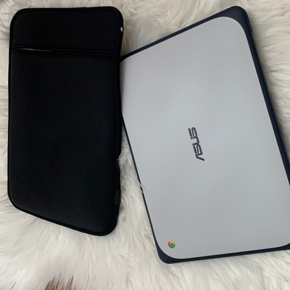 ASUS Chromebook